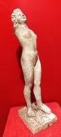 Jeune femme debout, plâtre (2) 