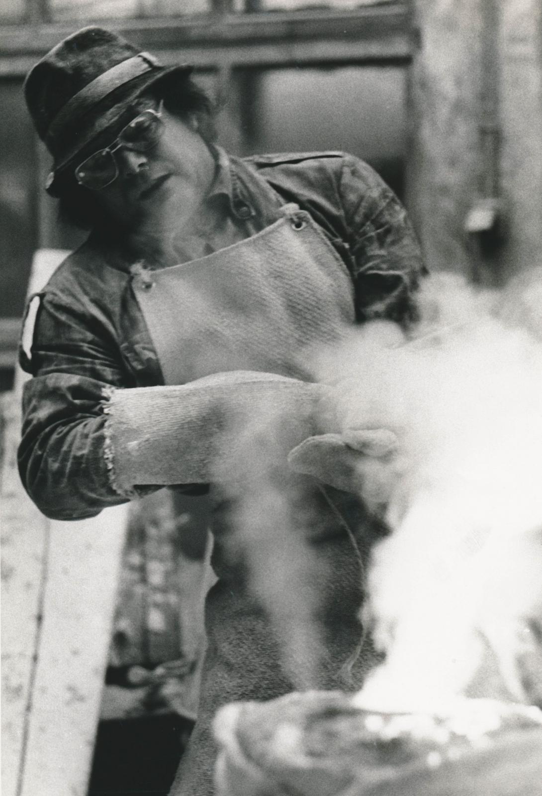 Portrait dans l'atelier circa 1975