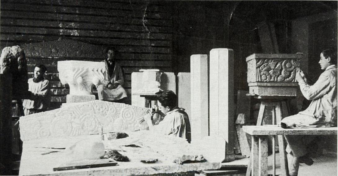 Les Zarza. Ecole des Arts appliqués à l'industrie. L'atelier de sculpture. c.1923-1