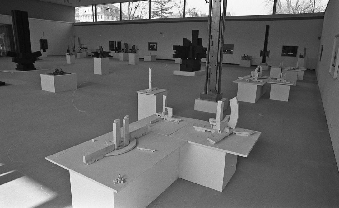 Marino di Teana Retrospective Saarland Museum Vue générale